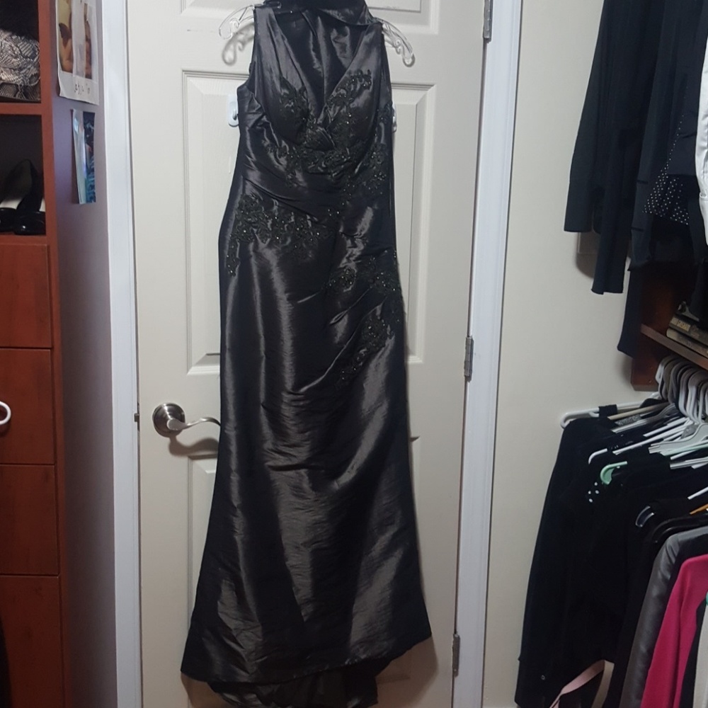 Fancy Dresses - image 6